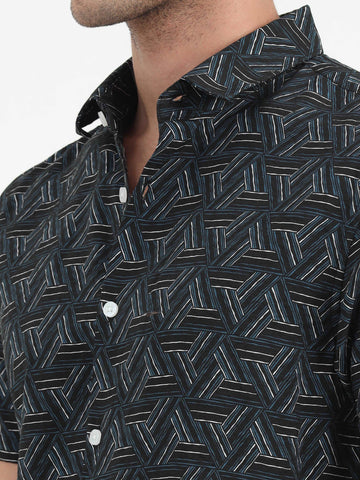 JAGURO BLACK PRINTED HALF SLEEVE SHIRT