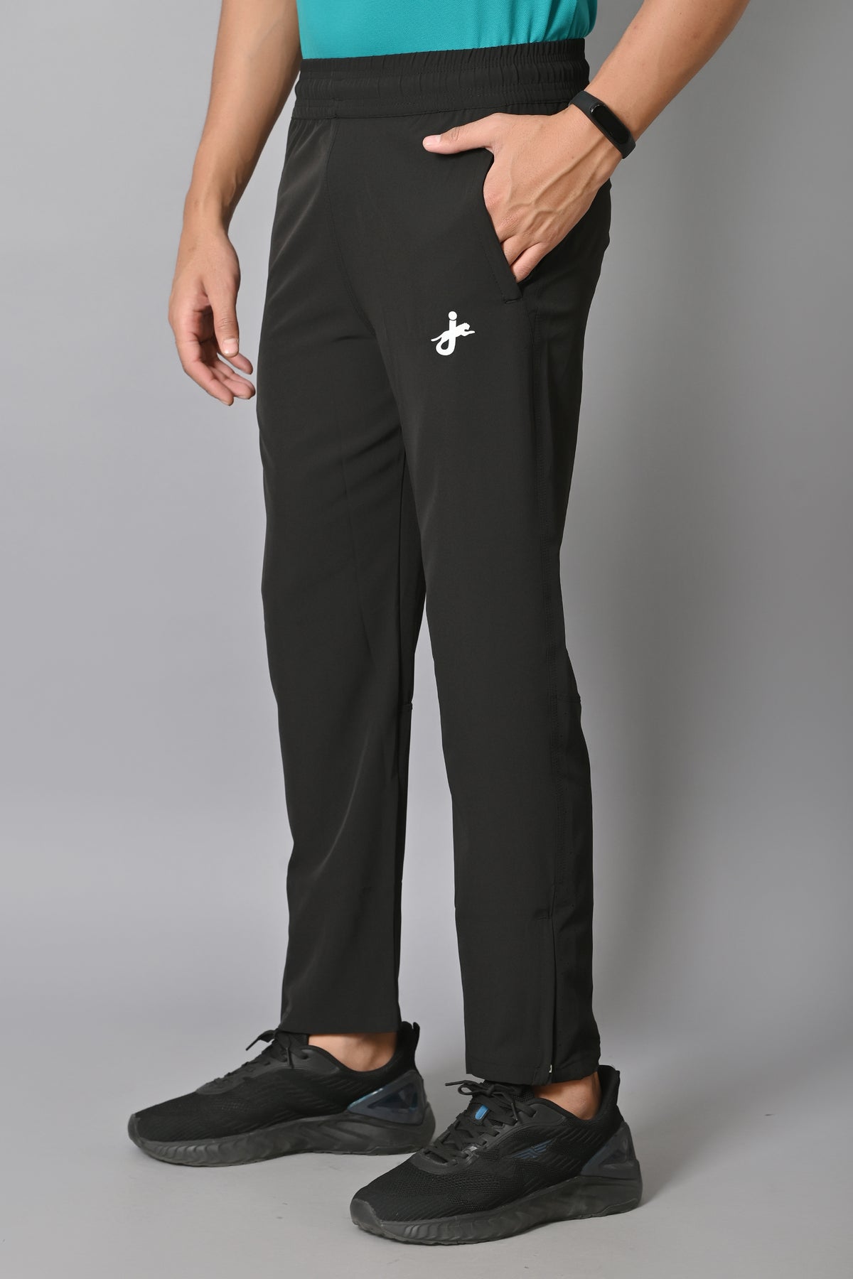 JAGURO Men's Solid Trackpant Black