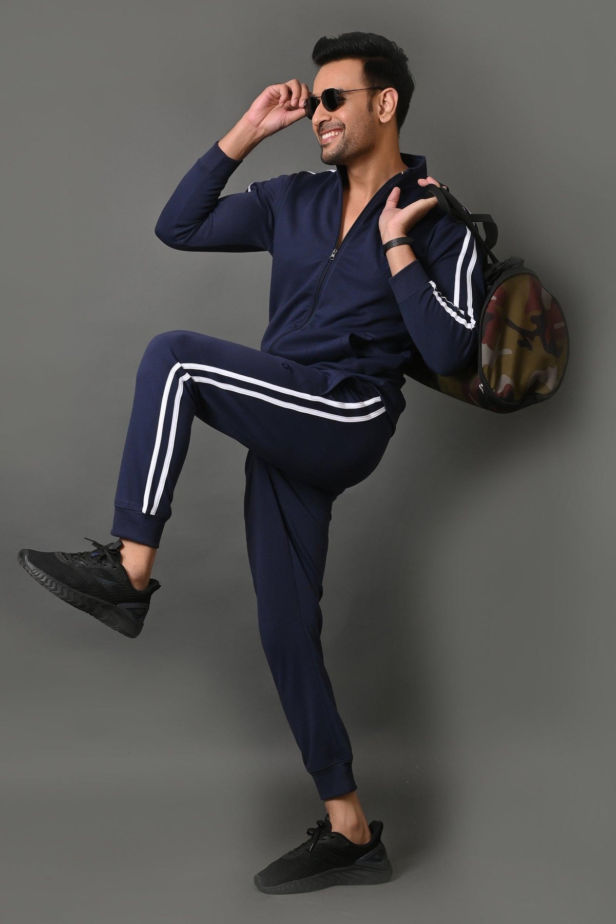 JAGURO FASHION: Comfortable And Stylish Black Cotton Tracksuit