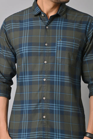 Jaguro Men's Checkered Casual Shirt