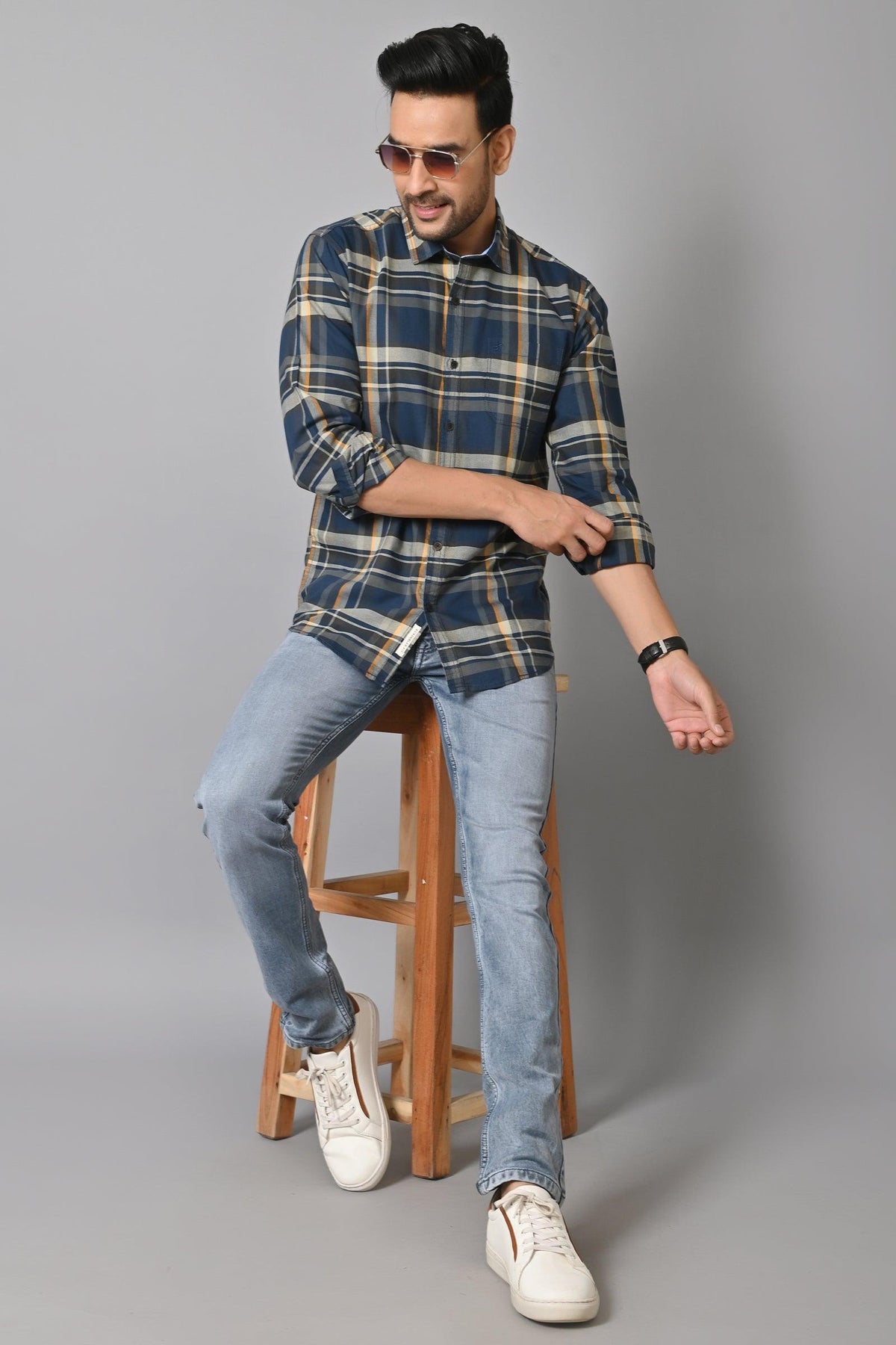 Jaguro Men's Checkered Casual Shirt